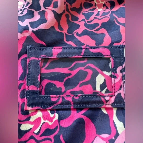 Vera Bradley Katalina Pink Floral Insulated Lunch Bag - Picture 7 of 8